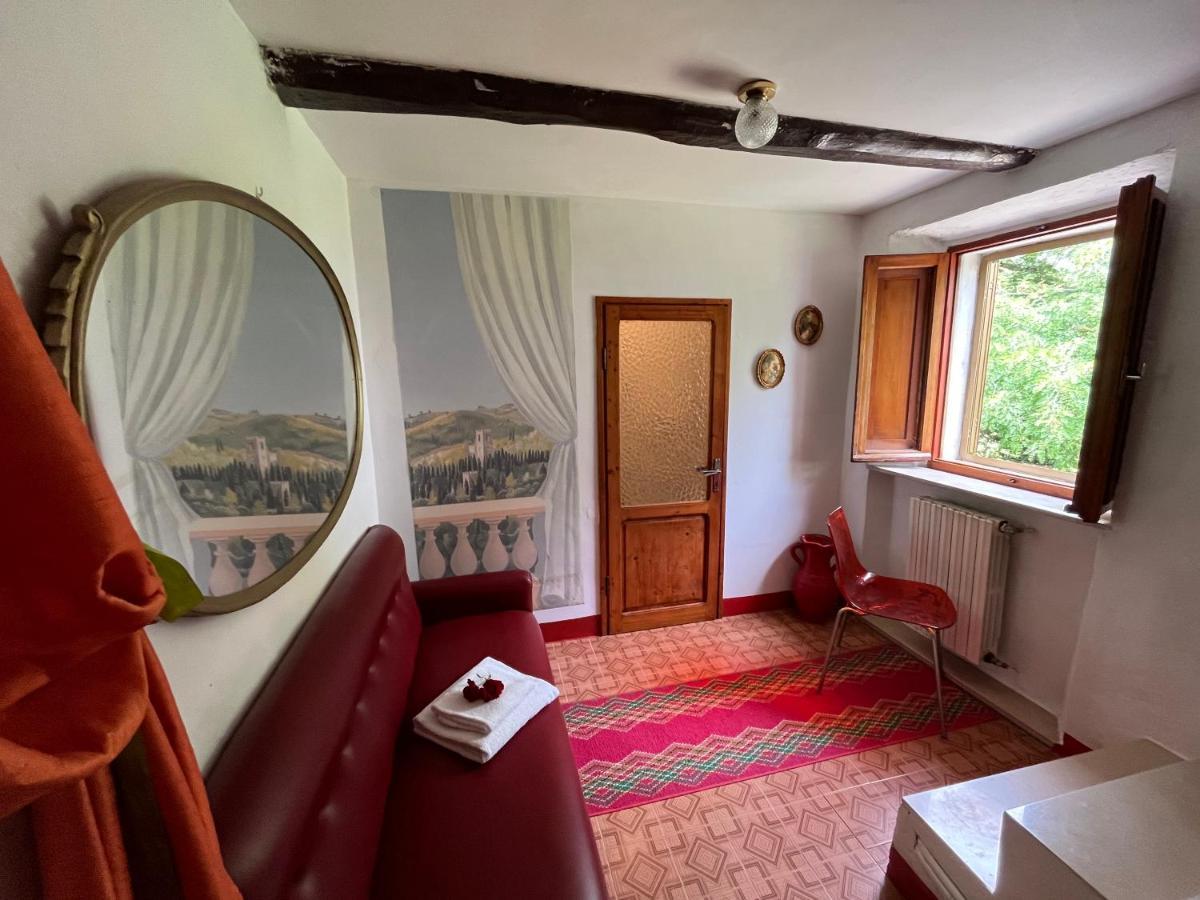 Casina Orione Leilighet Montecatini Val di Cecina Eksteriør bilde