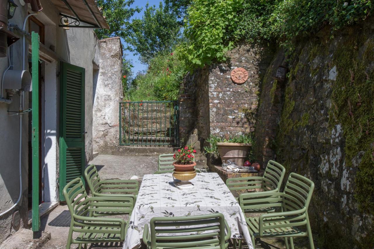 Casina Orione Leilighet Montecatini Val di Cecina Eksteriør bilde